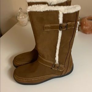 Nine West faux fur lined suede boots!